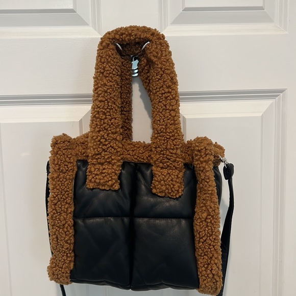 Stand Studio Liz Quilted Bag - Picture 2 of 7